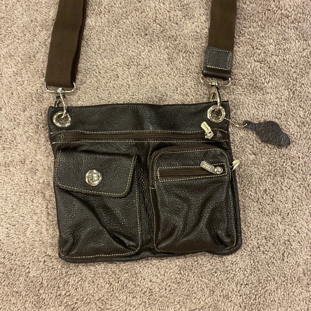 Roots leather crossbody bag